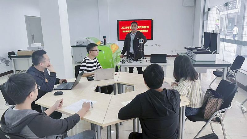 成都焊工培训学校实操教学：如何提升技能与就业竞争力