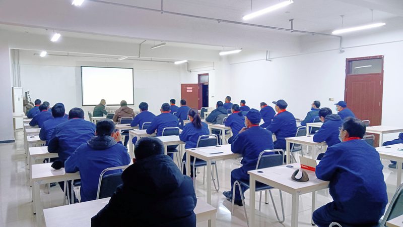 保育员培训教材如何选？揭秘教材背后的关键要素**